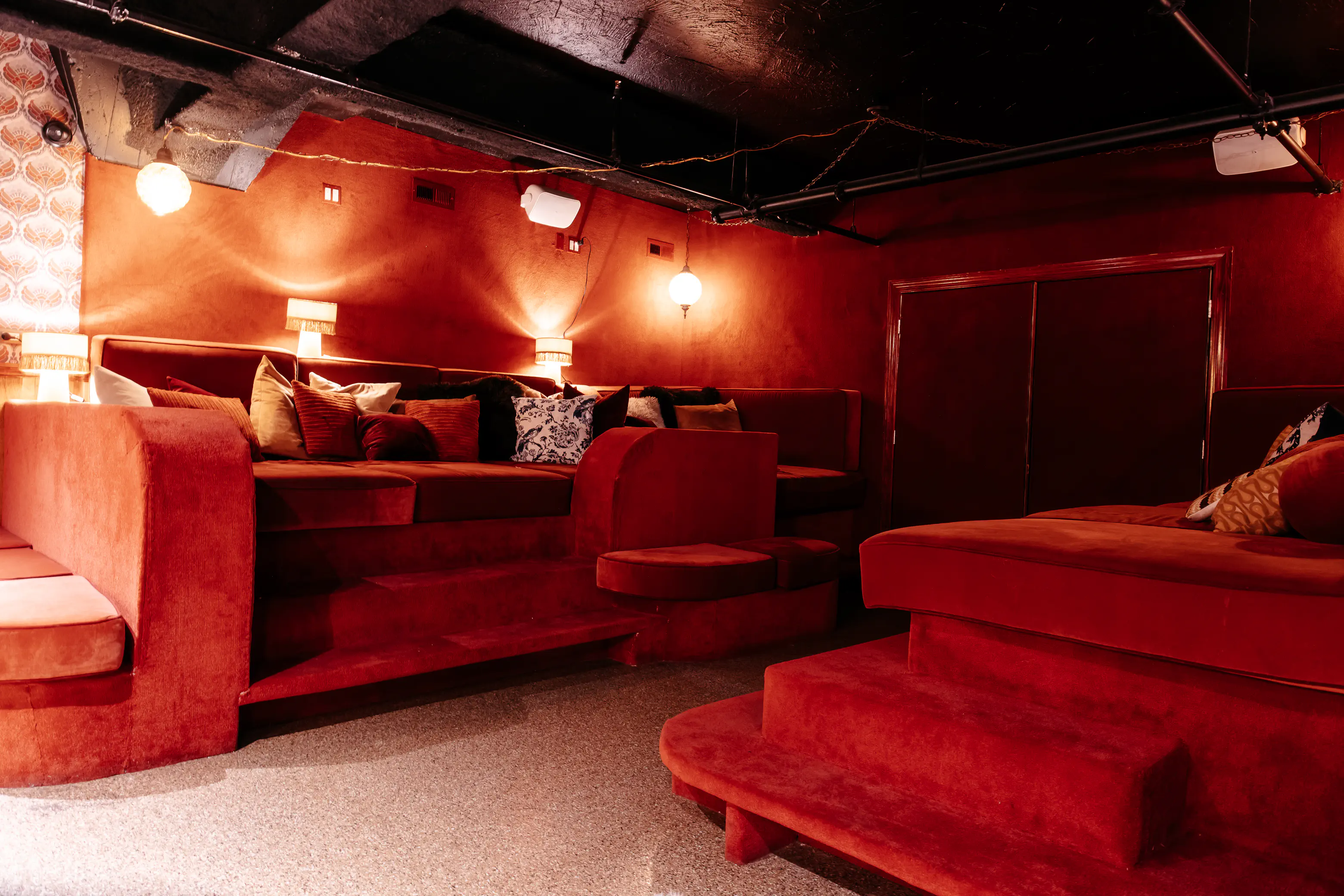 Private Rental - Dorothy Bed Lounge